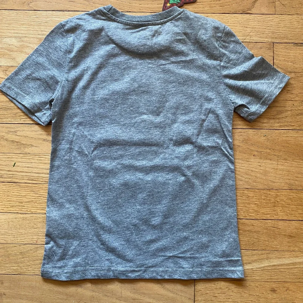 NWT American Dream Team Network ADTN Kids Santa Squad Cotton Blend Shirt (8)